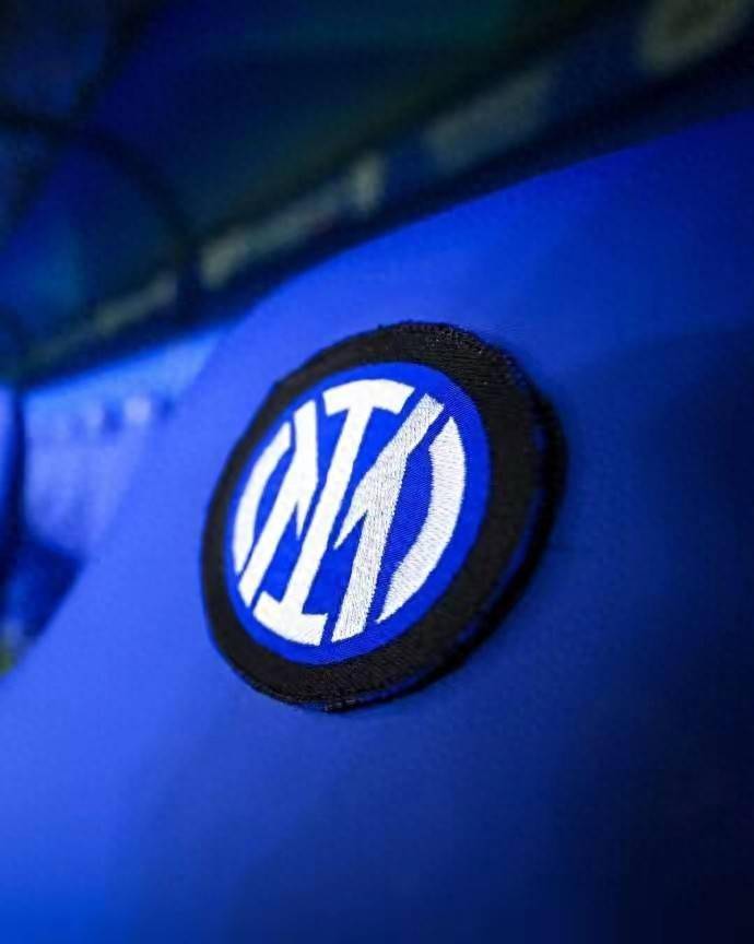 头疼！3000万标价拦路，意甲双雄争抢边路新星，国米错失爱将